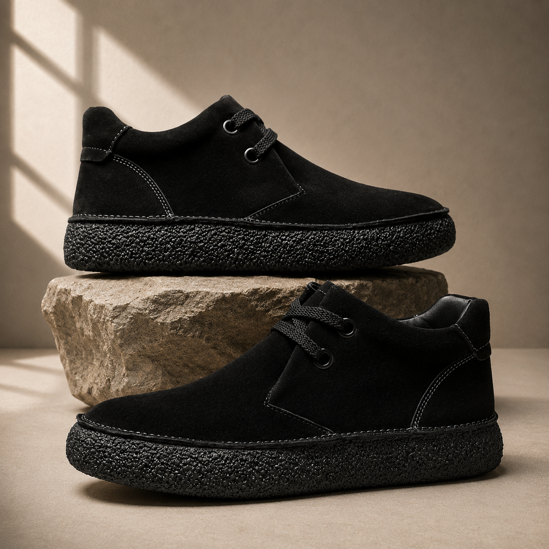 Barrett Suede Chukka